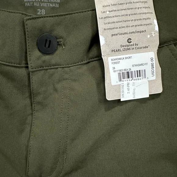 Pearl Izumi Boardwalk shorts in forest green standard fit man 28
